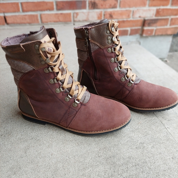 Columbia Twentythird Ave Il Mid Boots - Women's - Picture 2 of 9